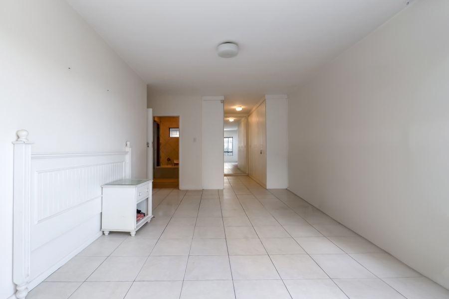 2 Bedroom Property for Sale in Bantry Bay Western Cape